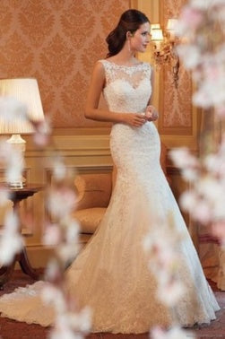 Krispfy.com Lace Fish Tail Wedding Dress