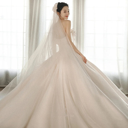 Krispfy.com A Strapless Dress With A Big Train