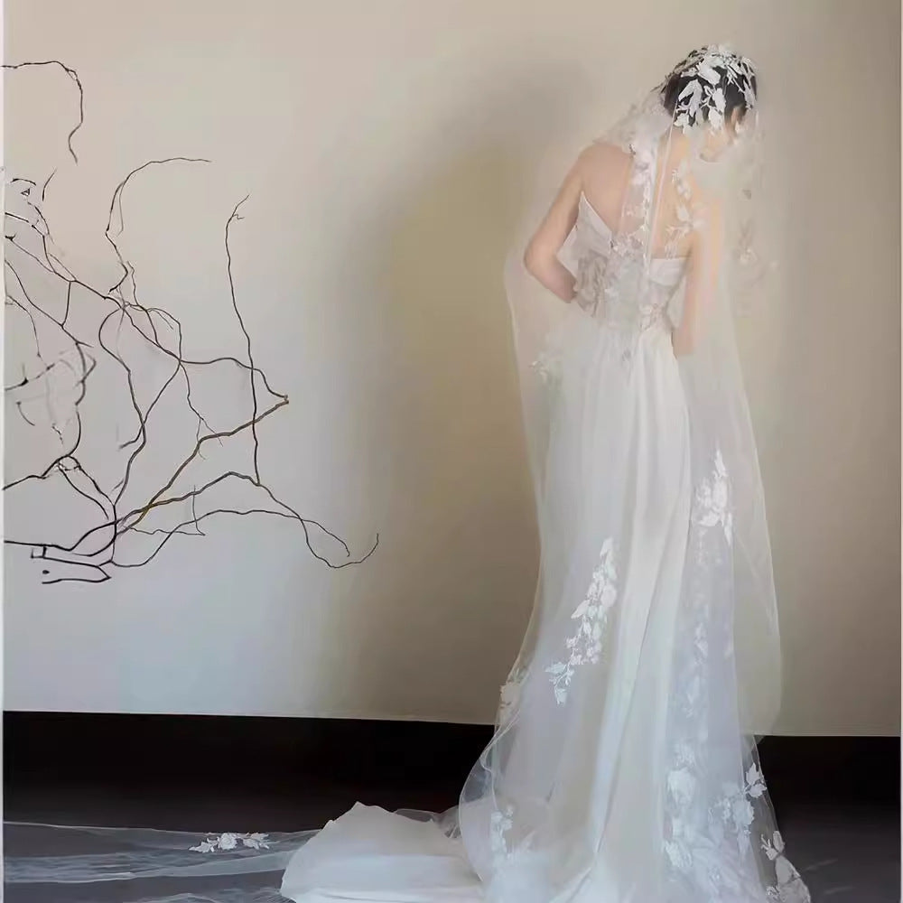 Krispfy.com Satin Lace Wedding Veil Tube Top Fishtail Wedding Dress