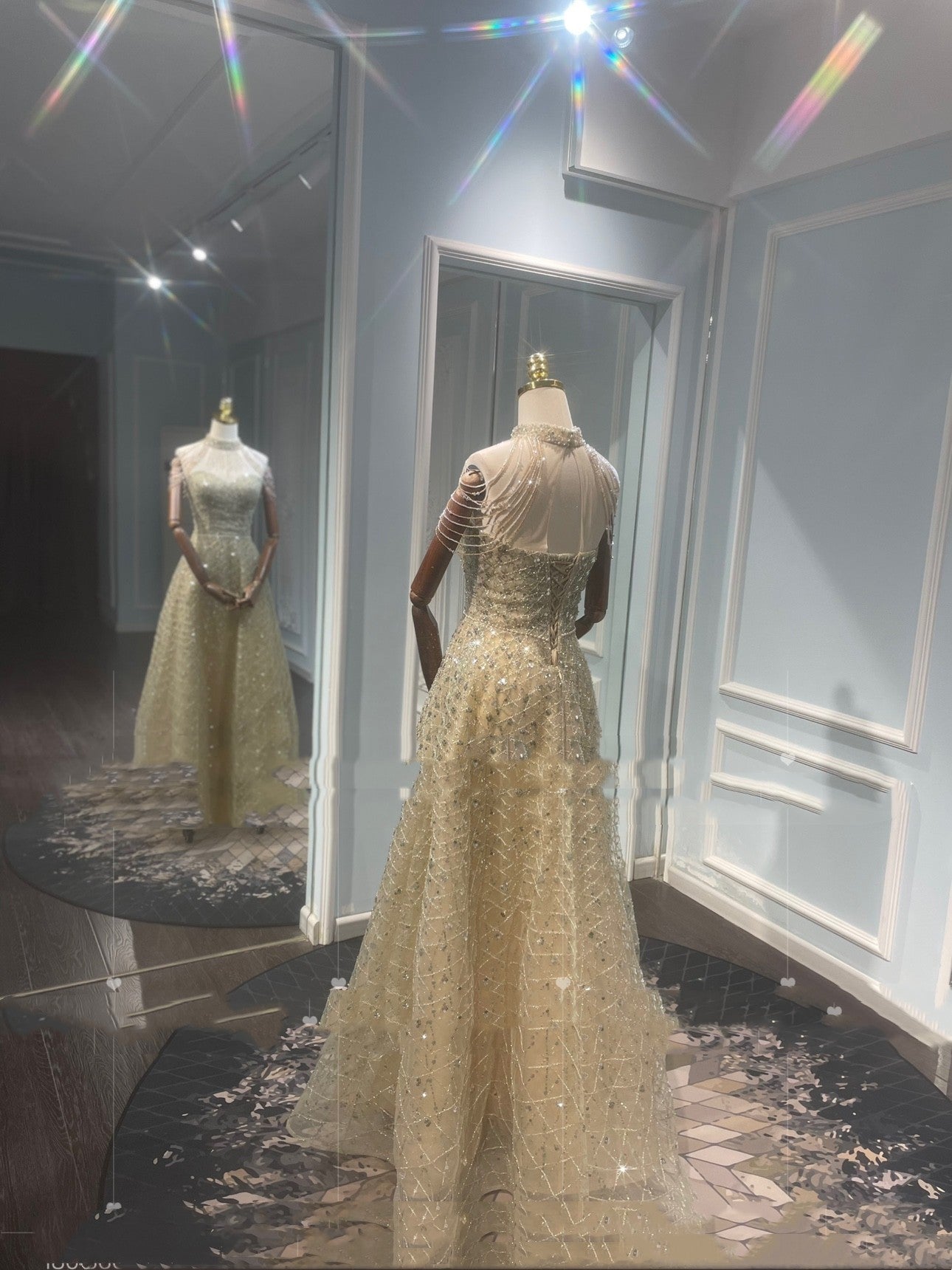 Krispfy.com Golden Neck Hanging Light Luxury Toast Evening Dress