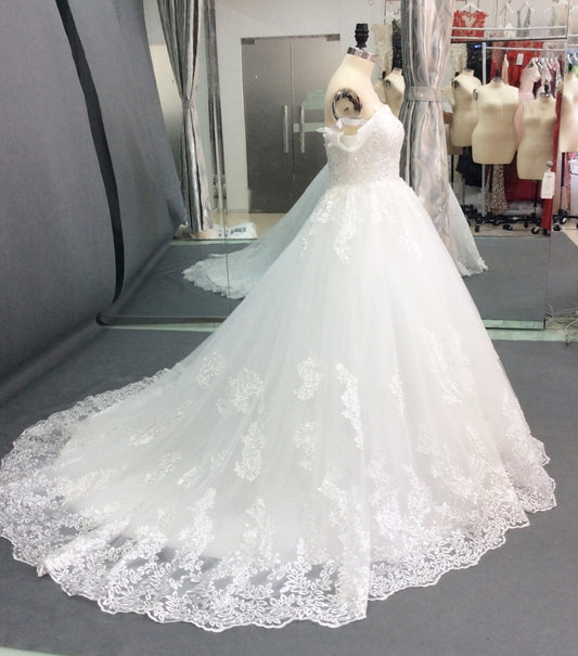 Krispfy.com Customized Foreign Trade Master Wedding Dress