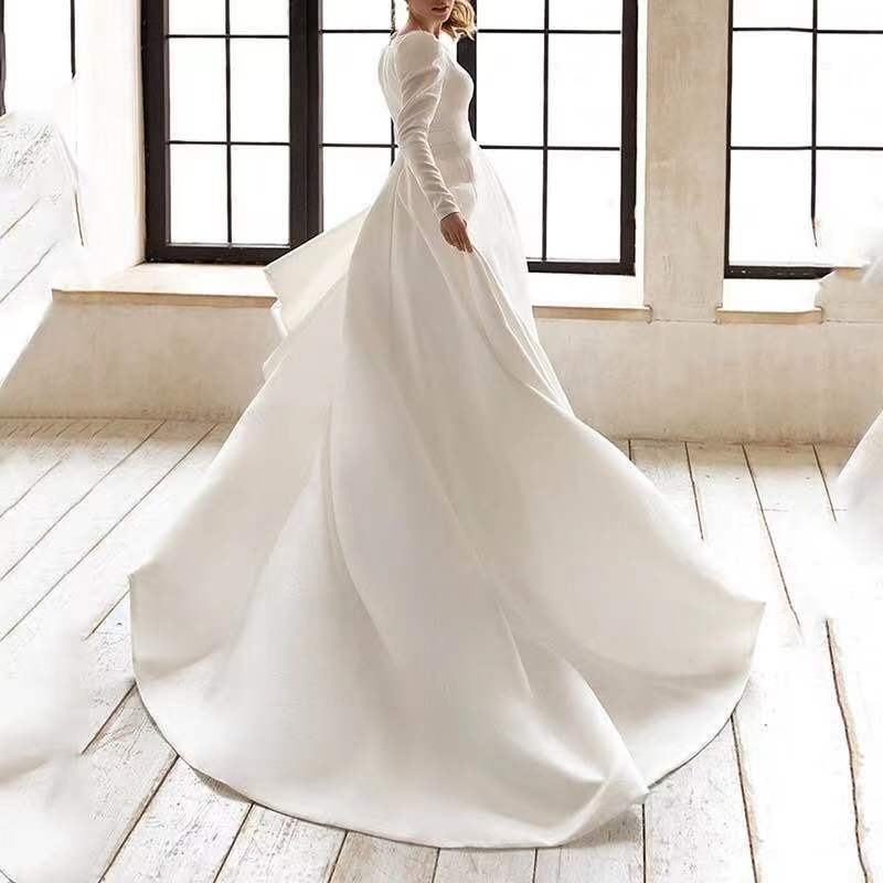 Krispfy.com - Ladies Style White Dress Satin Surface Was Thin And High French Temperament Dress Long Skirt