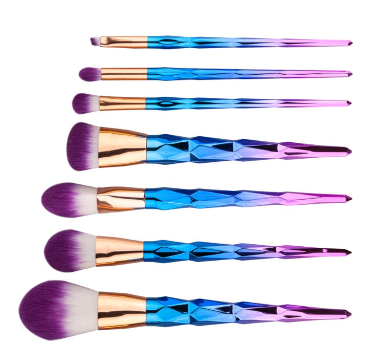 Krispfy 7 makeup brushes, makeup tools, diamond makeup brush foundation brush