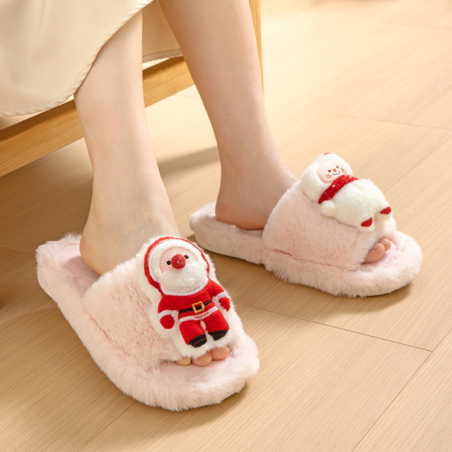 Krispfy Orignals USA - Christmas Shoes I Santa Claus Warm Furry Slippers Women