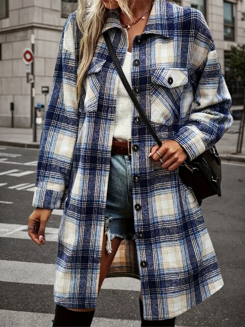 Women's Plaid Shack Set, Oversized Flannel Shirt Jacket And Worn-out Denim Shorts, Paired With Knee High Boots In A 90s Retro Style, A Must-have For Autumn Streetwear