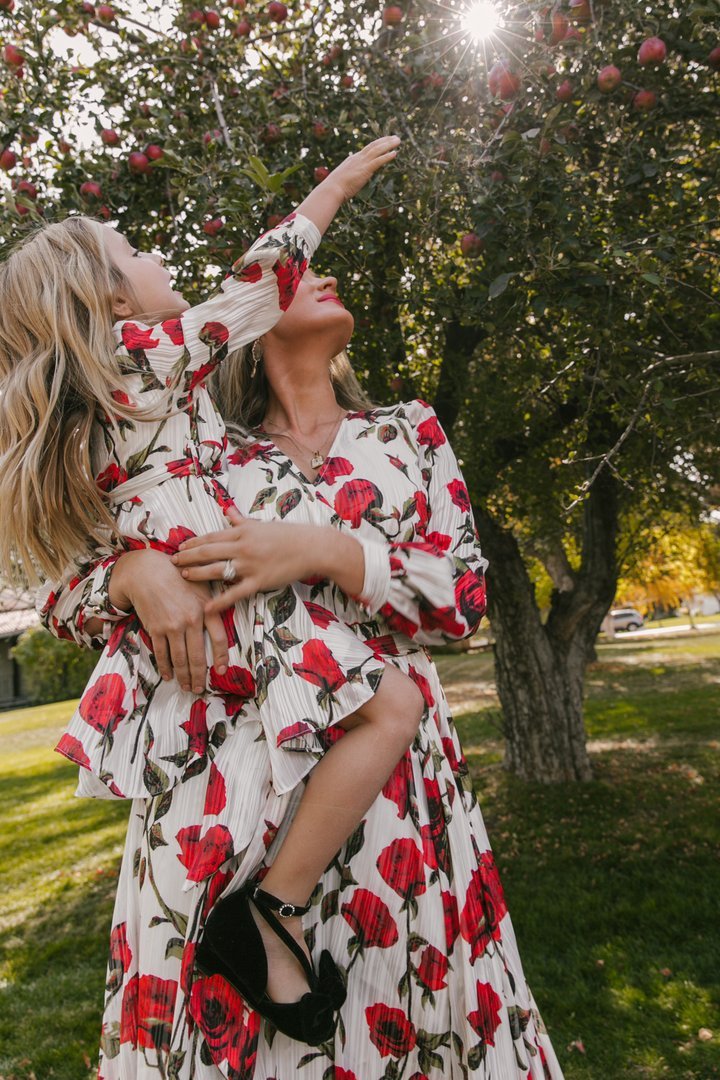 Floral Print Dress For Mother And Daughter