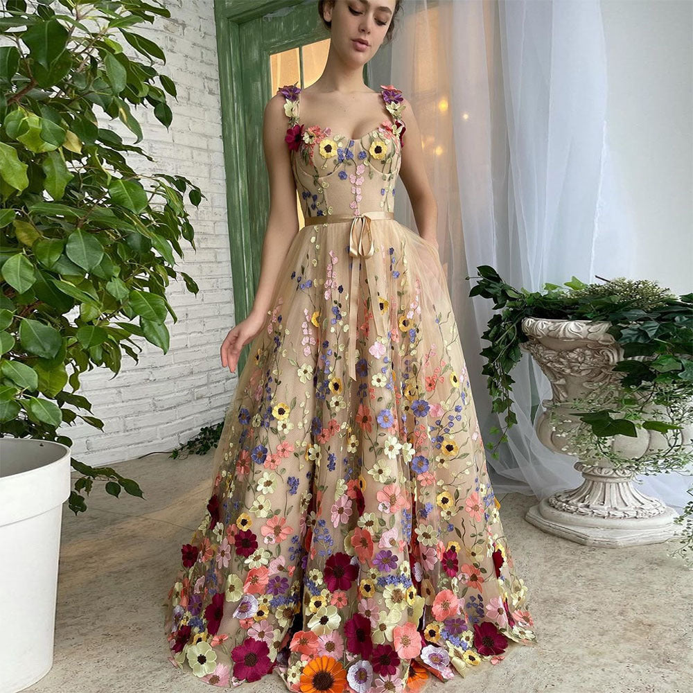 Krispfy.com Sevintage Exquisite 3D Flowers Prom Dresses