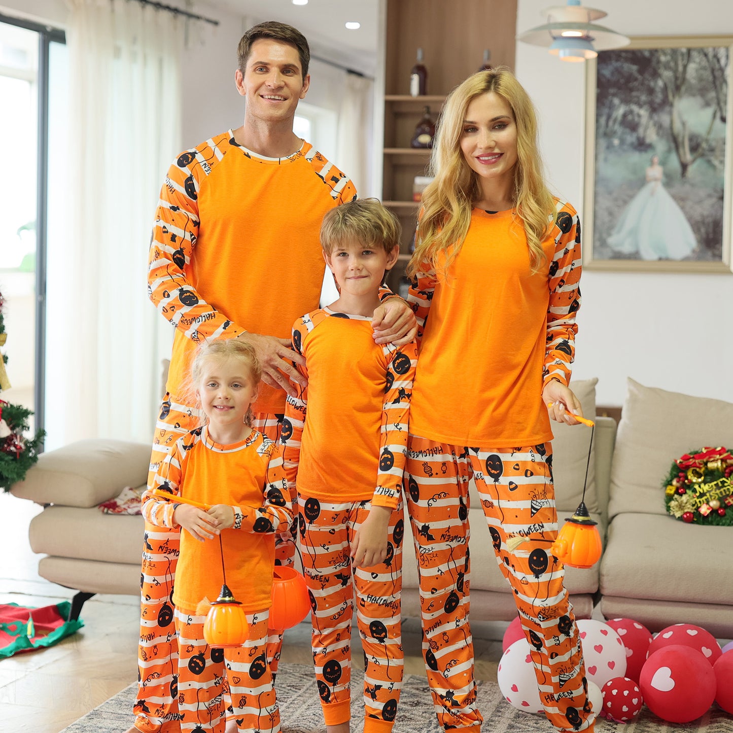 Set Cartoon Animation Home Service Parent Child Wear